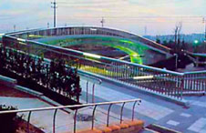 香久山歩道橋（日進市香久山団地）